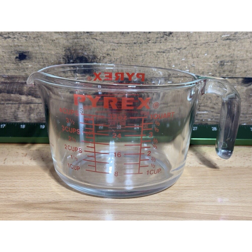 🔥Pyrex 4 Cup Glass Measuring Cup 32 oz 1 Liter Red Lettering Made in USA 532